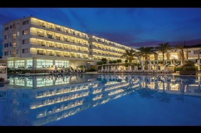 Acapulco Resort Convention SPA Hotel