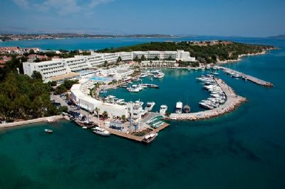 Altın Yunus Çeşme Resort ve Thermal Hotel