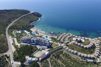 Aria Claros Beach & Spa Resort