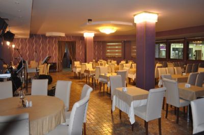 Cousin Restaurant & Bistro