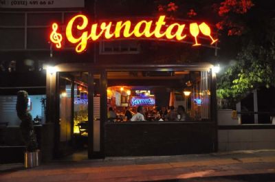 Gırnata Meyhanesi