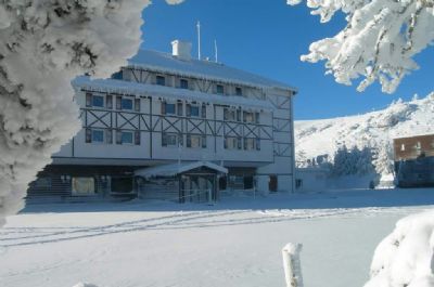 Kartal Otel