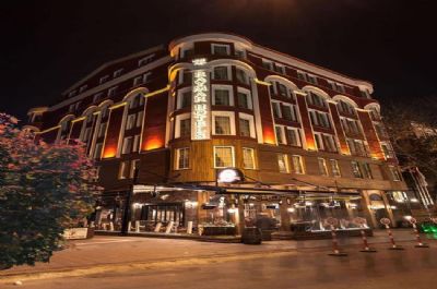 Raymar Hotel